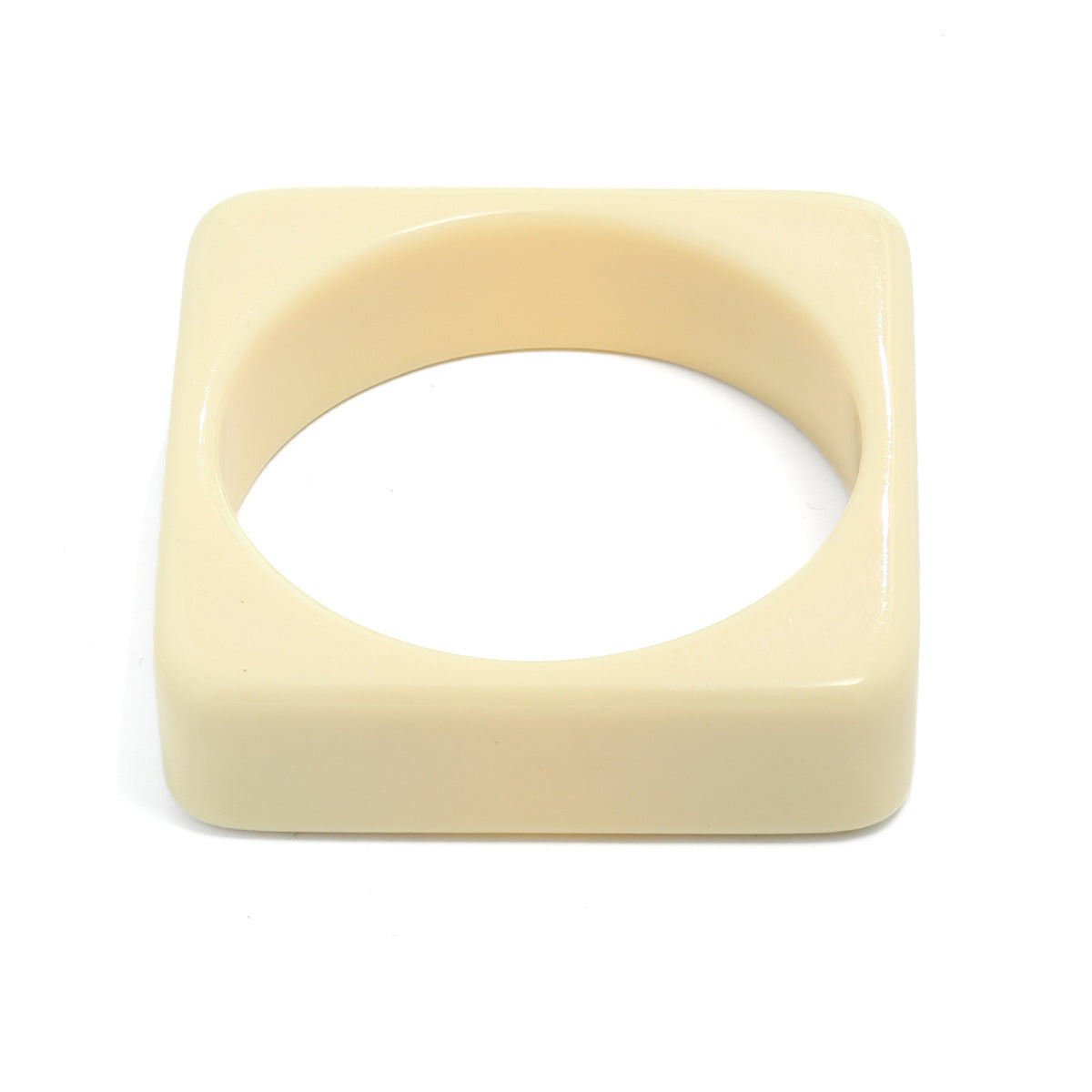 Creative Retro Metal Bracelet – Glossy Surface Design