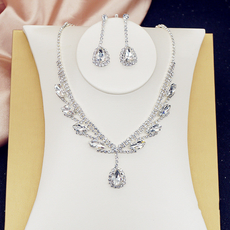Luxury Crystal Necklace Set for Women – Elegant Party Jewellery
