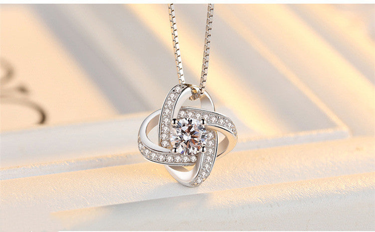 Relaxed Feel Moissanite Pendant Necklace – S925 Sterling Silver