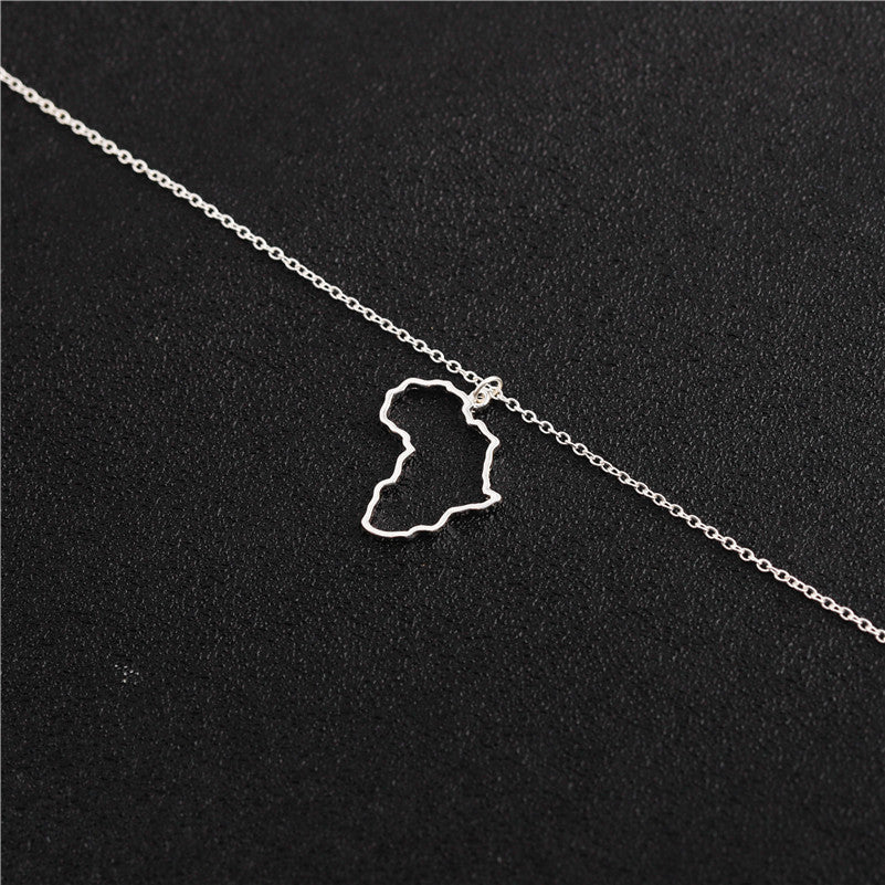 European Country Map Necklace – Personalized Hometown Pendant Necklace for Women