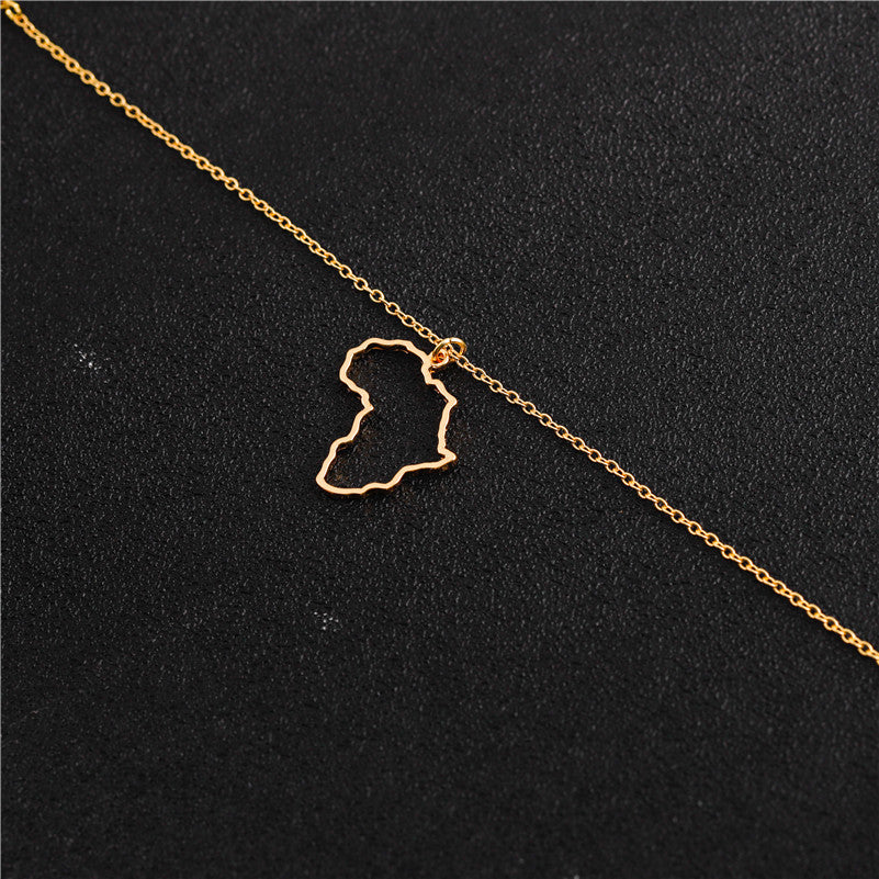 European Country Map Necklace – Personalized Hometown Pendant Necklace for Women