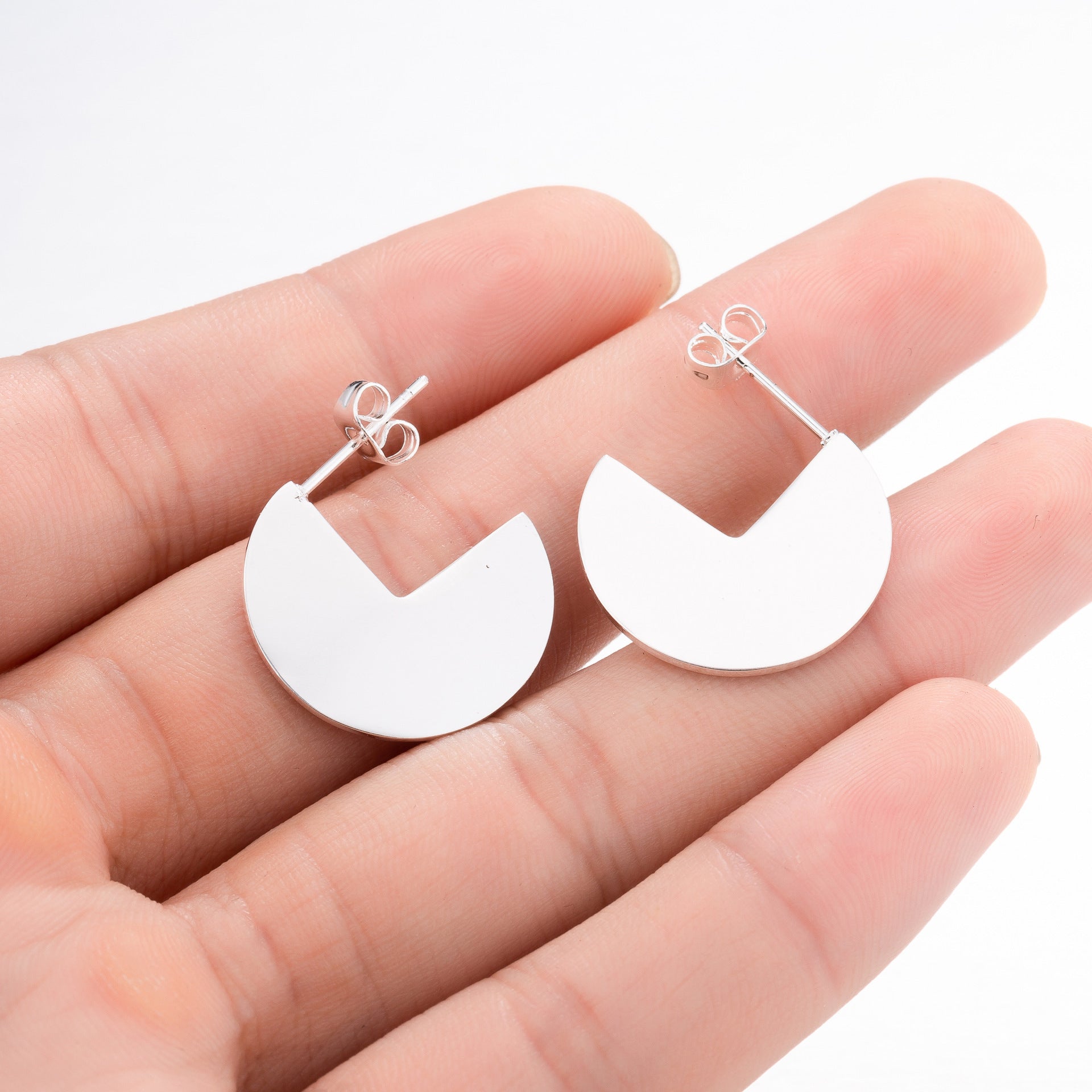Trekking Inspired Mountain Earrings – Geography & Nature Design