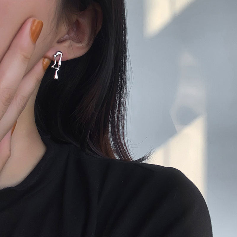 Asymmetric Lava Earrings – Personalized Light Luxury Jewellery