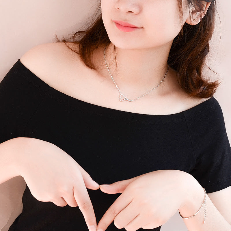 Rose Gold Hollow Heart Clavicle Necklace – Stainless Steel Jewellery