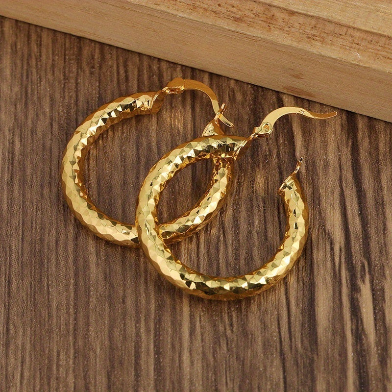 European & American Retro Golden Classic Earrings – Simple Women’s Fashion Jewellery