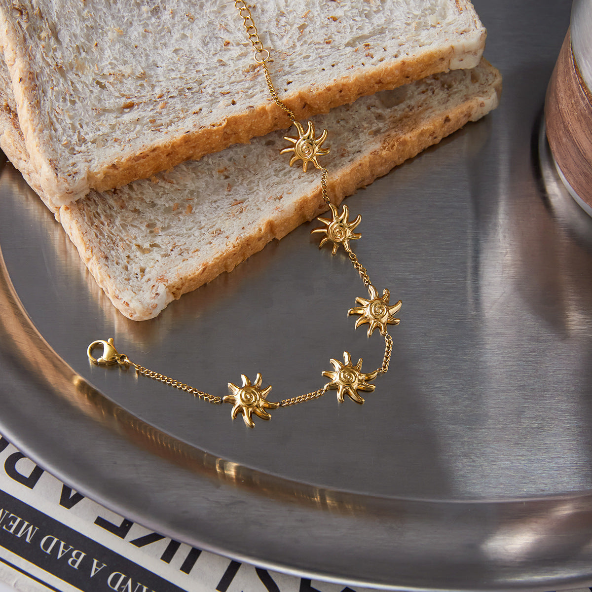 European & American Titanium Steel Bracelet – Light Luxury Sun Design