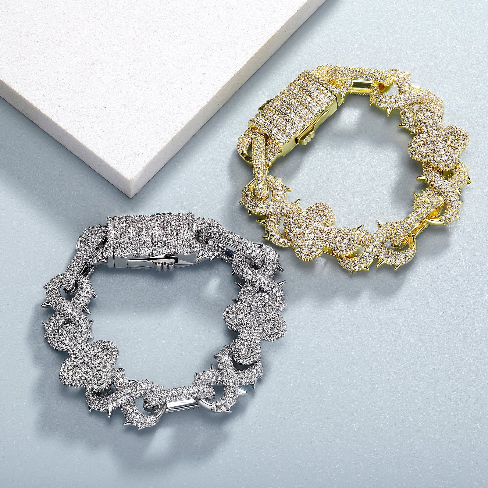 Iced Out 8 Figure Thorn Cuban Chain Necklace – European Hip Hop Style