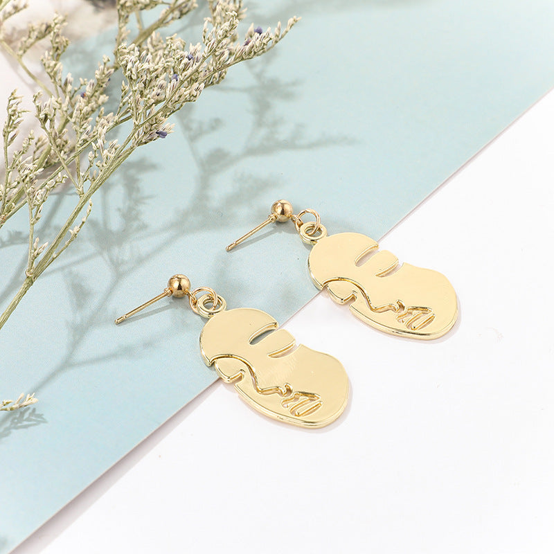 Hollow Face Bead Earrings – Round Minimalist Jewellery for Women