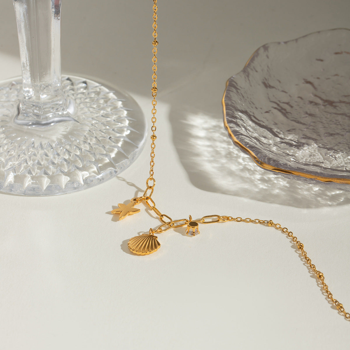 18K Gold Plated Stainless Steel Starfish Pendant Necklace with White Zircon