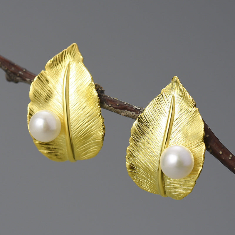 Sterling Silver Leaf Pearl Earrings – Elegant Nature-Inspired Jewelry