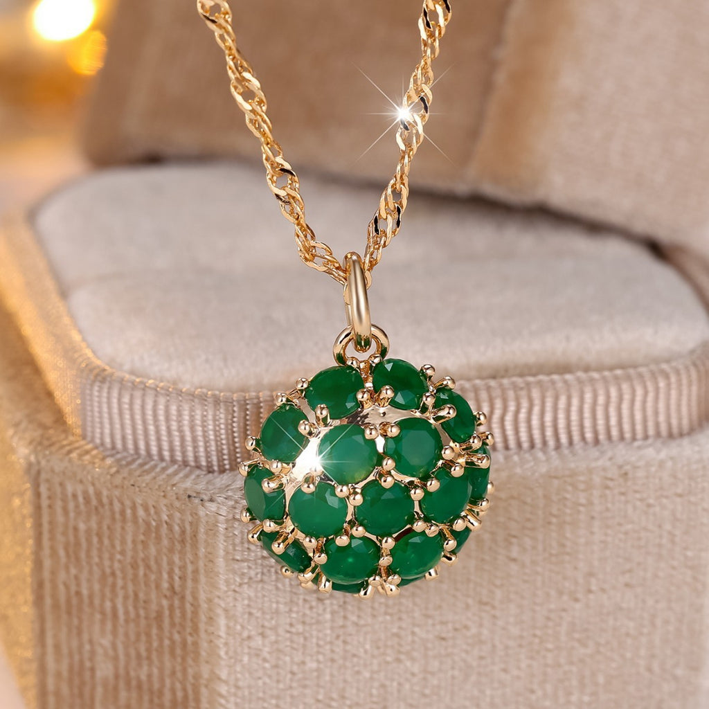 Exquisite Round Emerald Full Diamond Necklace – Hot Sale in Europe & America