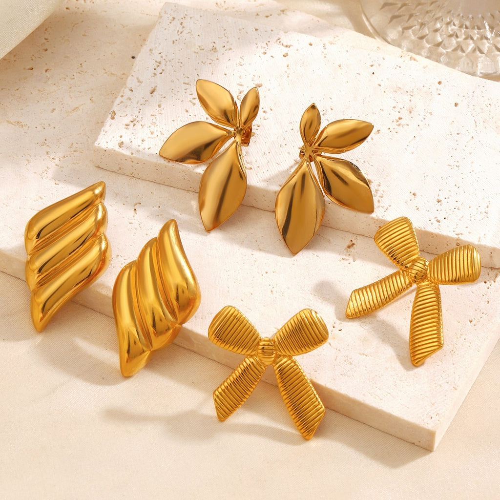 Geometric Round Hip Hop Earrings – Personalized Fan-Shaped Wings, Real Gold-Plated Jewellery