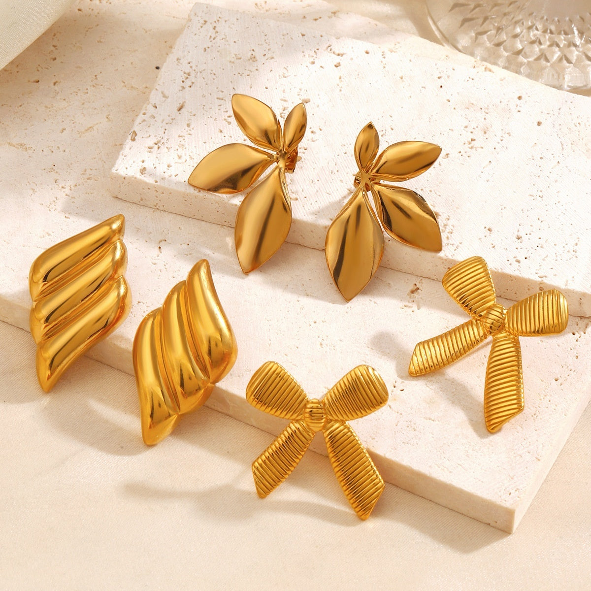 Geometric Round Hip Hop Earrings – Personalized Fan-Shaped Wings, Real Gold-Plated Jewellery