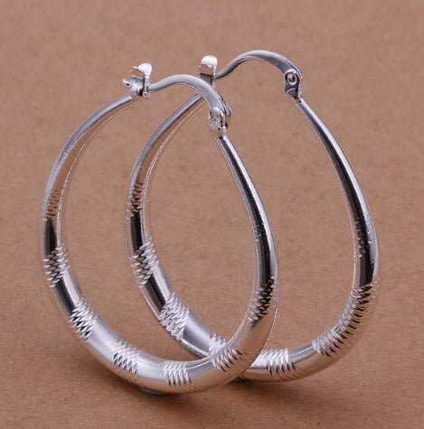 European & American Creative Hoop Earrings – Stylish Women’s Jewellery