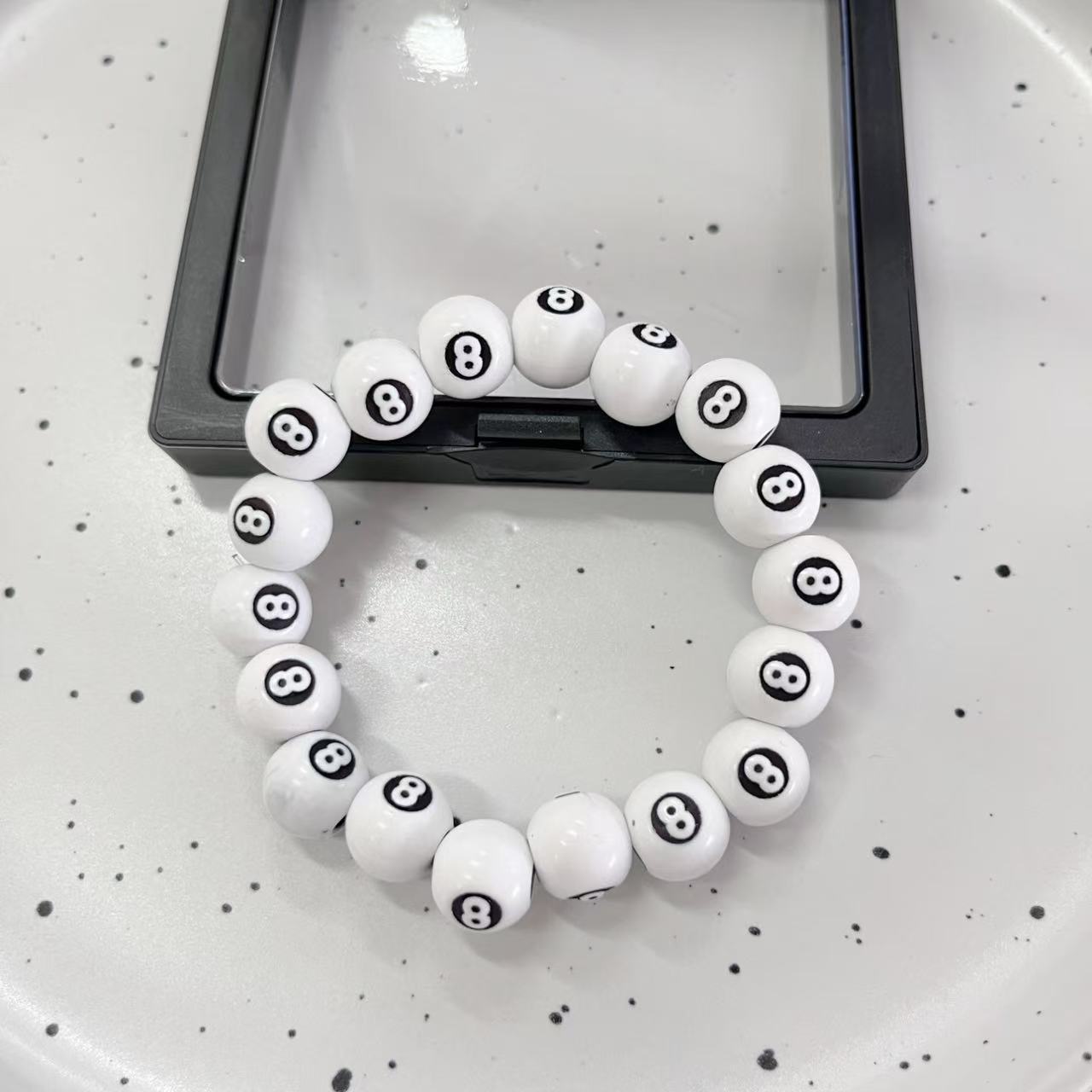 Women’s Pearl Beaded Bracelet – Elastic String Design