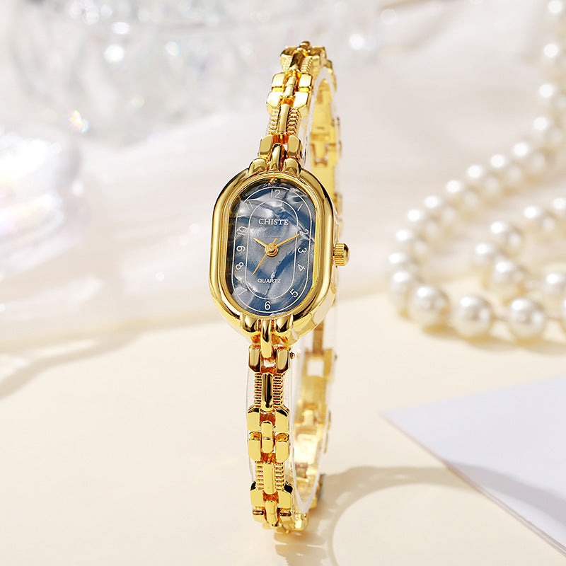 Retro Oval Women’s Fritillary Bracelet Watch – Elegant Student Wristwatch