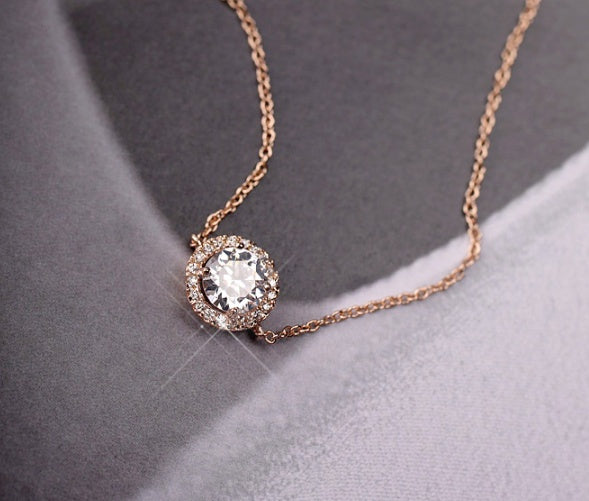 Round Crystal Anklets for Women – Elegant Foot Jewellery