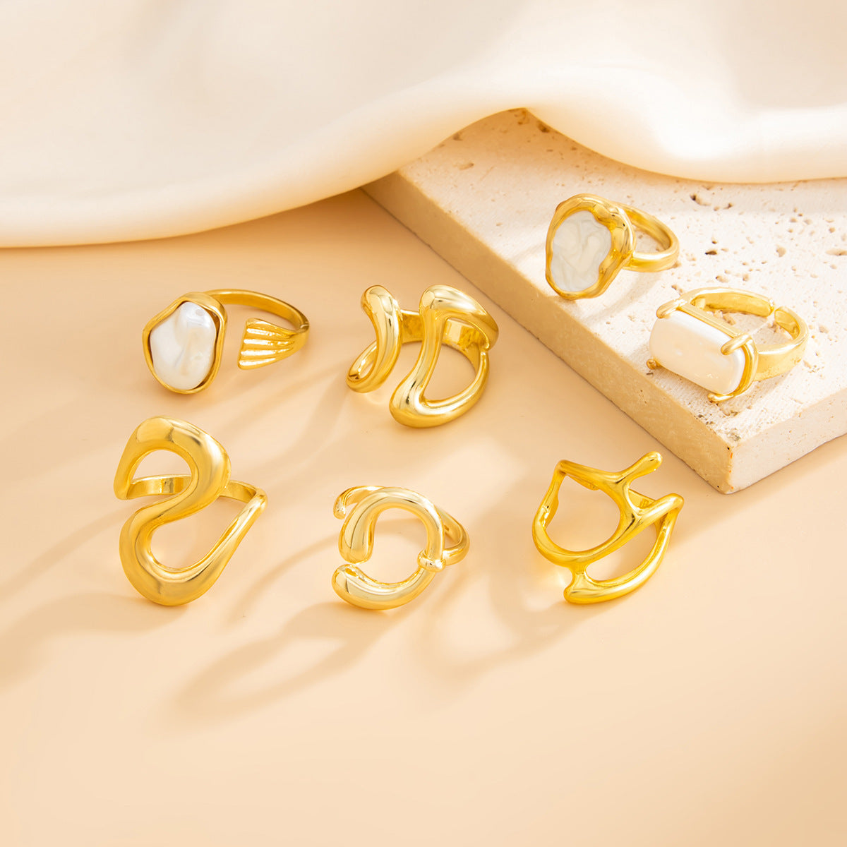 7 PCs Open-End Pearl & Geometric Ring Set – Elegant Women’s Adjustable Fashion Jewellery