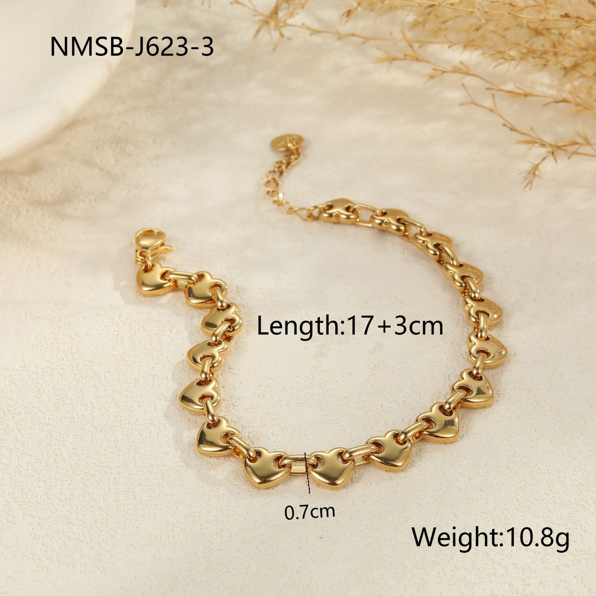 Women’s Hollow Heart Bracelet – Timeless and Elegant Design