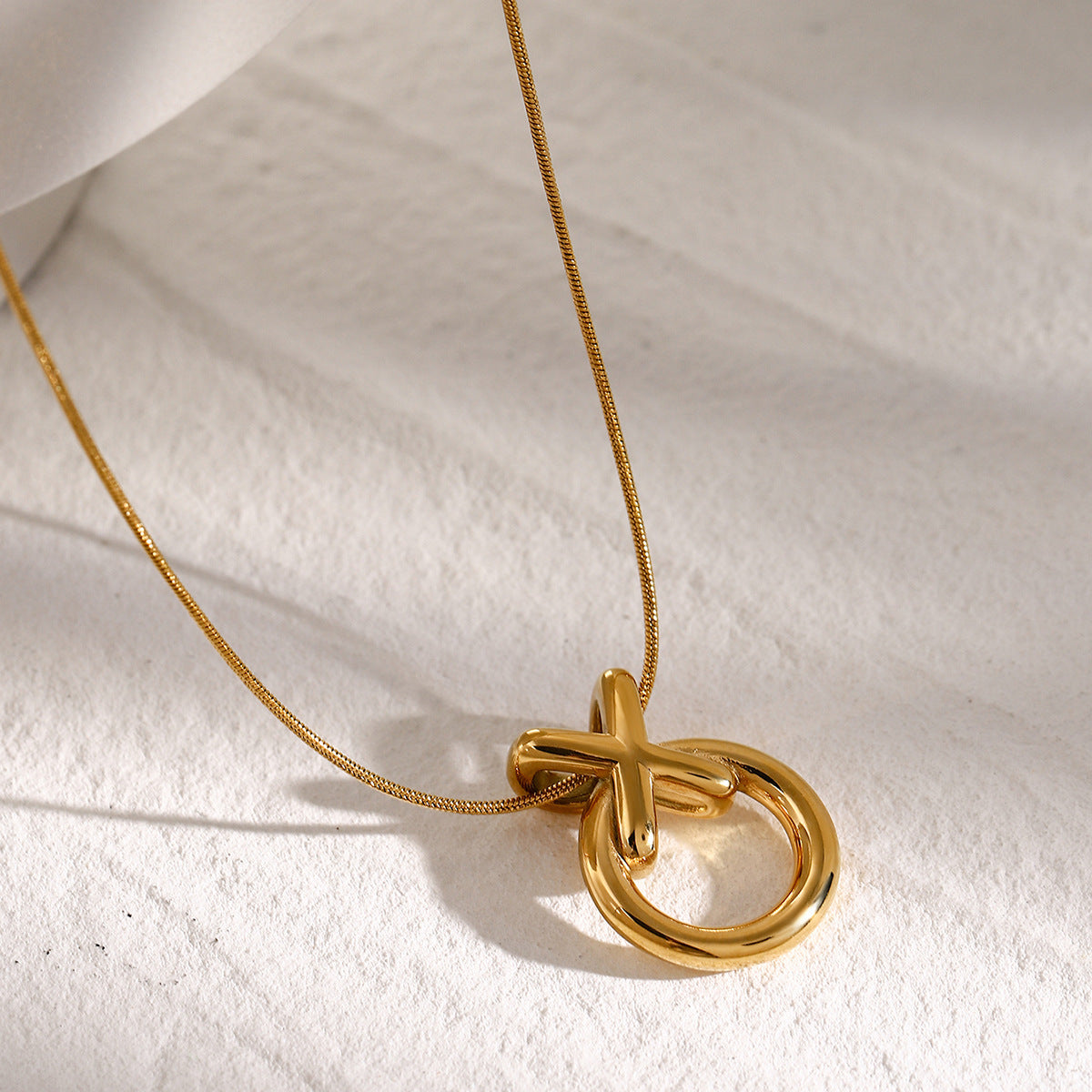 18K Gold Stainless Steel Pendant – Unique Design Women’s Necklace