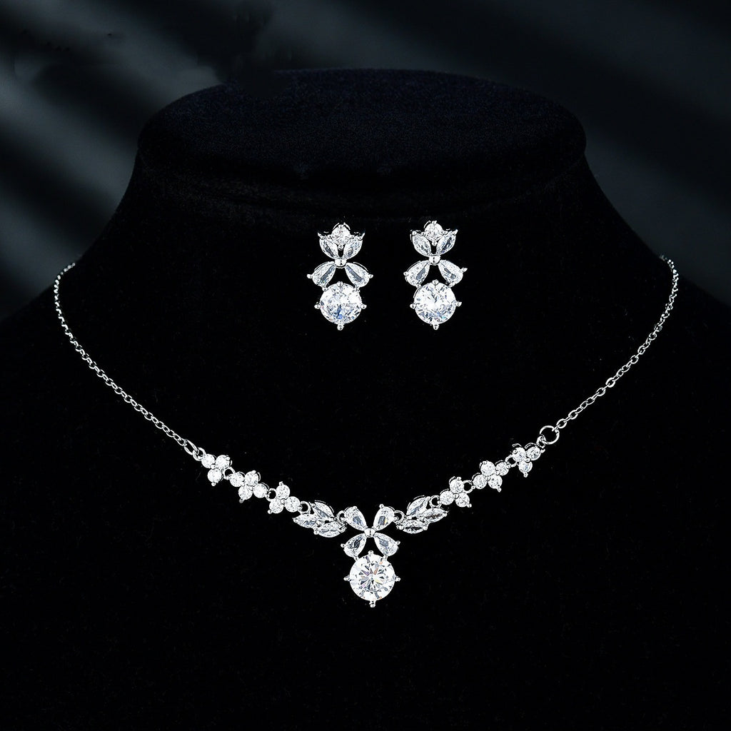 Elegant Bridal Jewellery Set – Necklace & Earrings for Women
