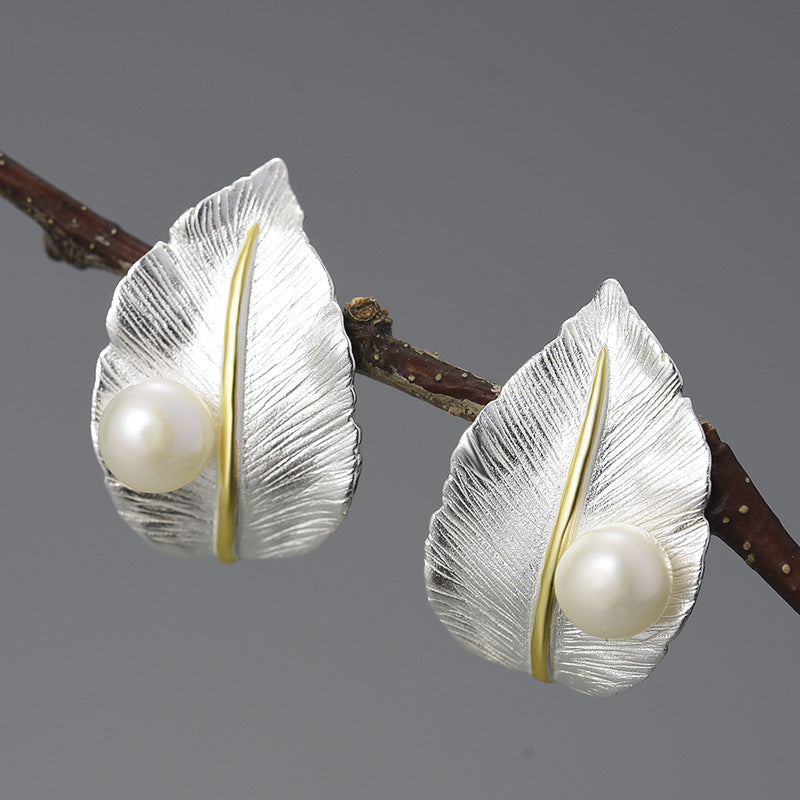 Sterling Silver Leaf Pearl Earrings – Elegant Nature-Inspired Jewelry