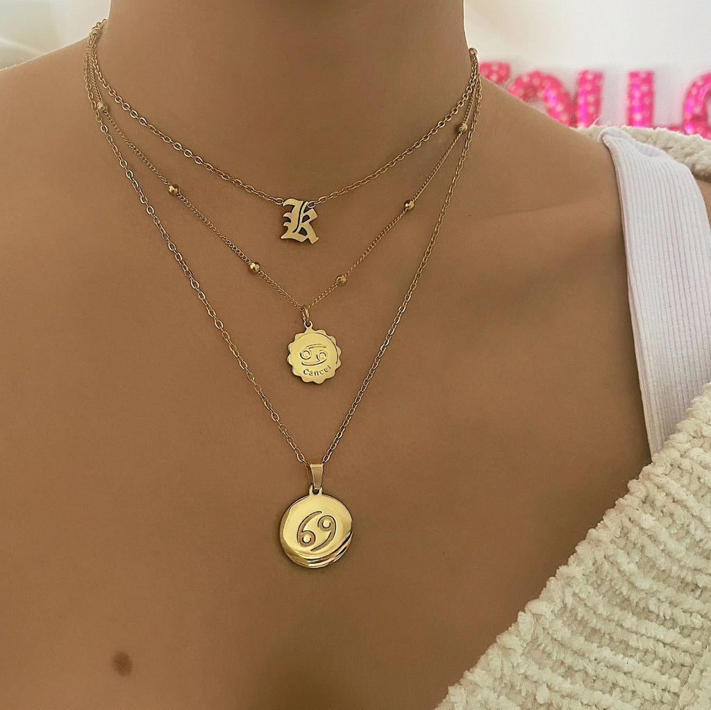 Zodiac Rune Round Necklace – Personalized Symbol Pendant Jewellery for Women