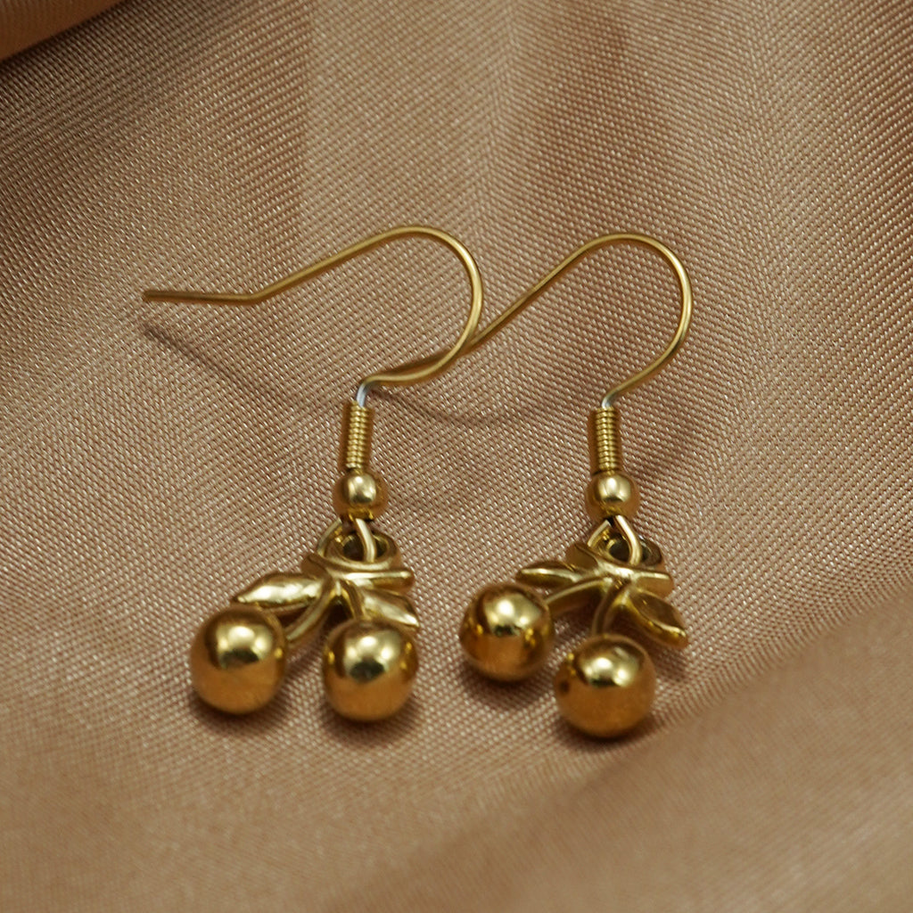 Luxury 18K Gold-Plated Stainless Steel Cherry Pendant Necklace & Earrings Set – Women’s Cute Minimalist Jewellery