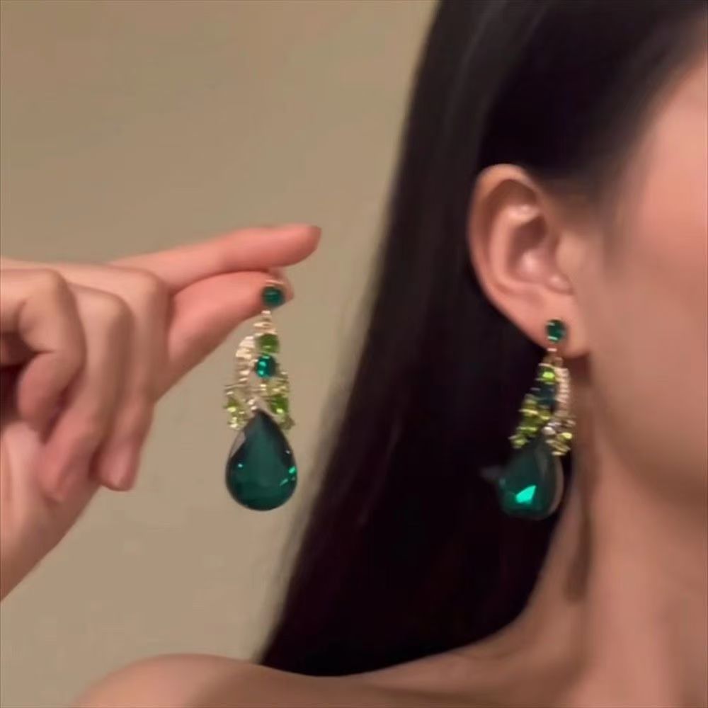 Women’s Industrial Chic Necklace & Earrings Set – Bold Statement Jewellery