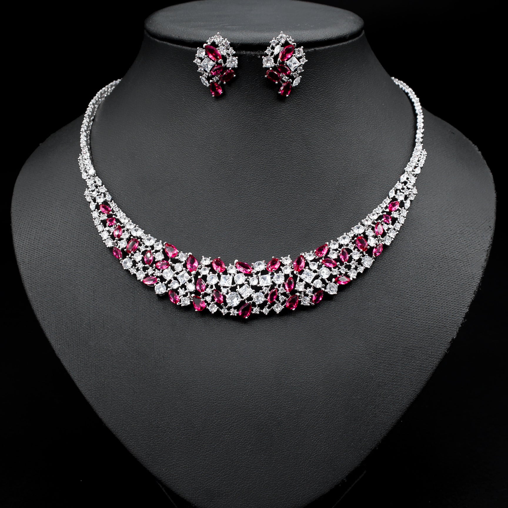 Elegant Shimmer Zircon Necklace & Earring Set – Women’s Fashion Jewelry