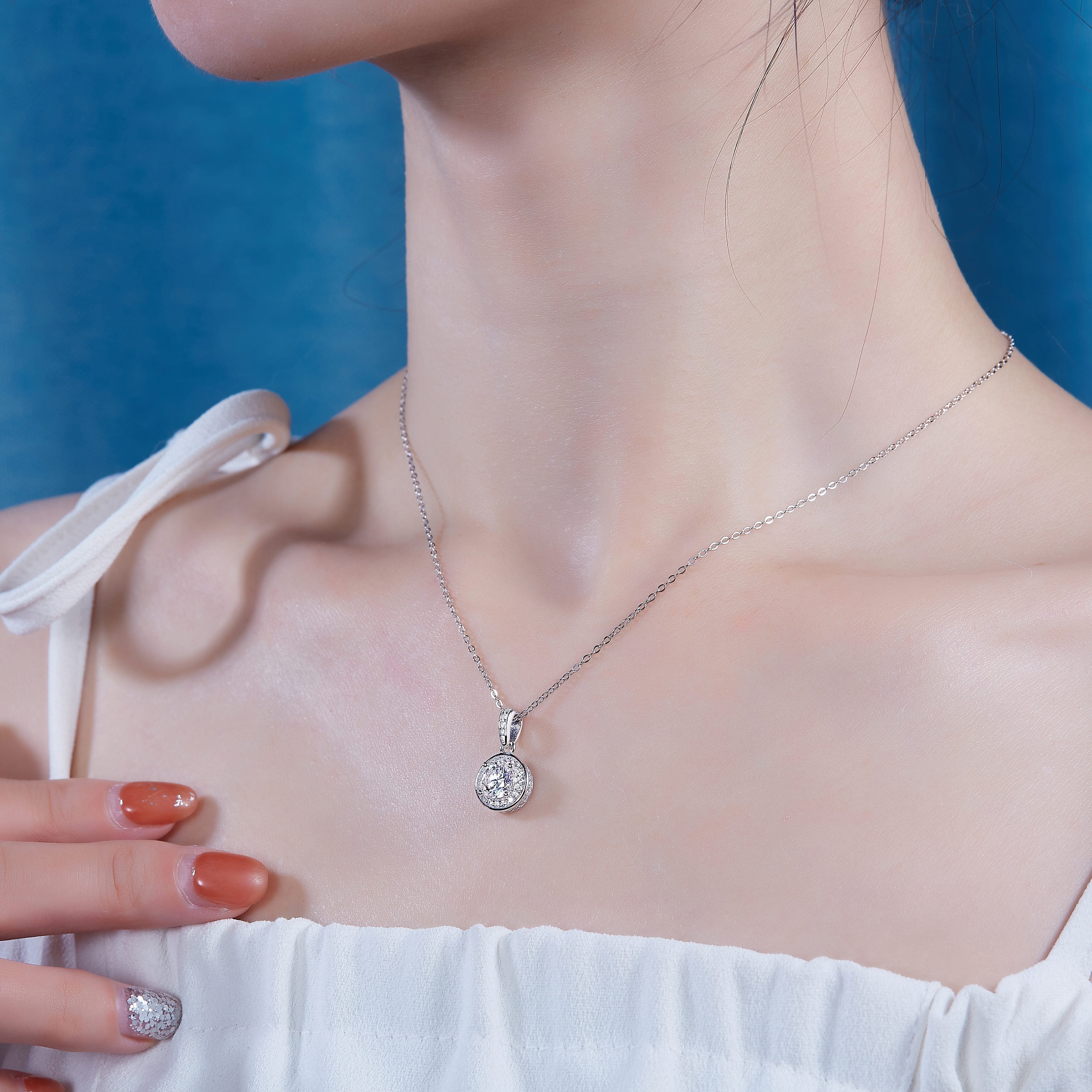 Dark Night Elf – Luxurious Moissanite Pendant in S925 Sterling Silver with Platinum Plating