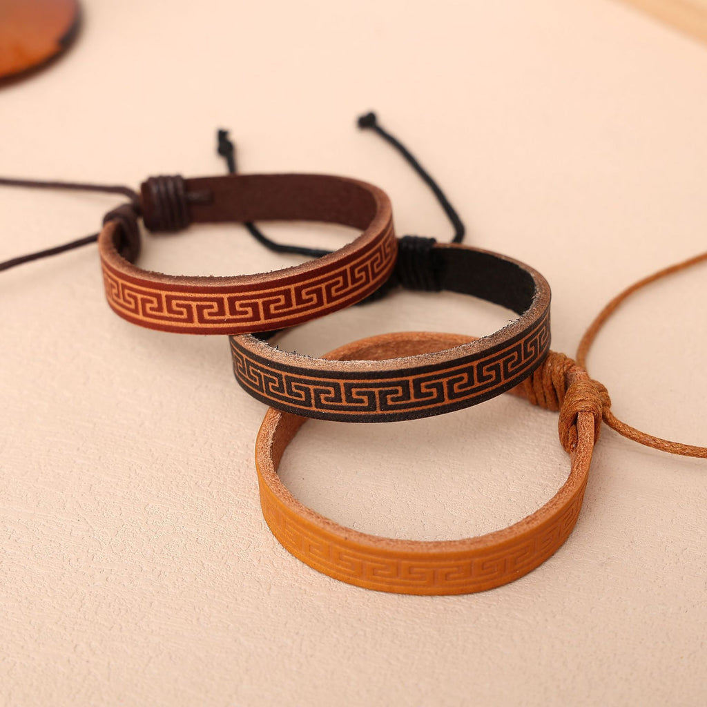 Elegant Cowhide Leather Wristband Bracelet – All-Matching Unisex Style