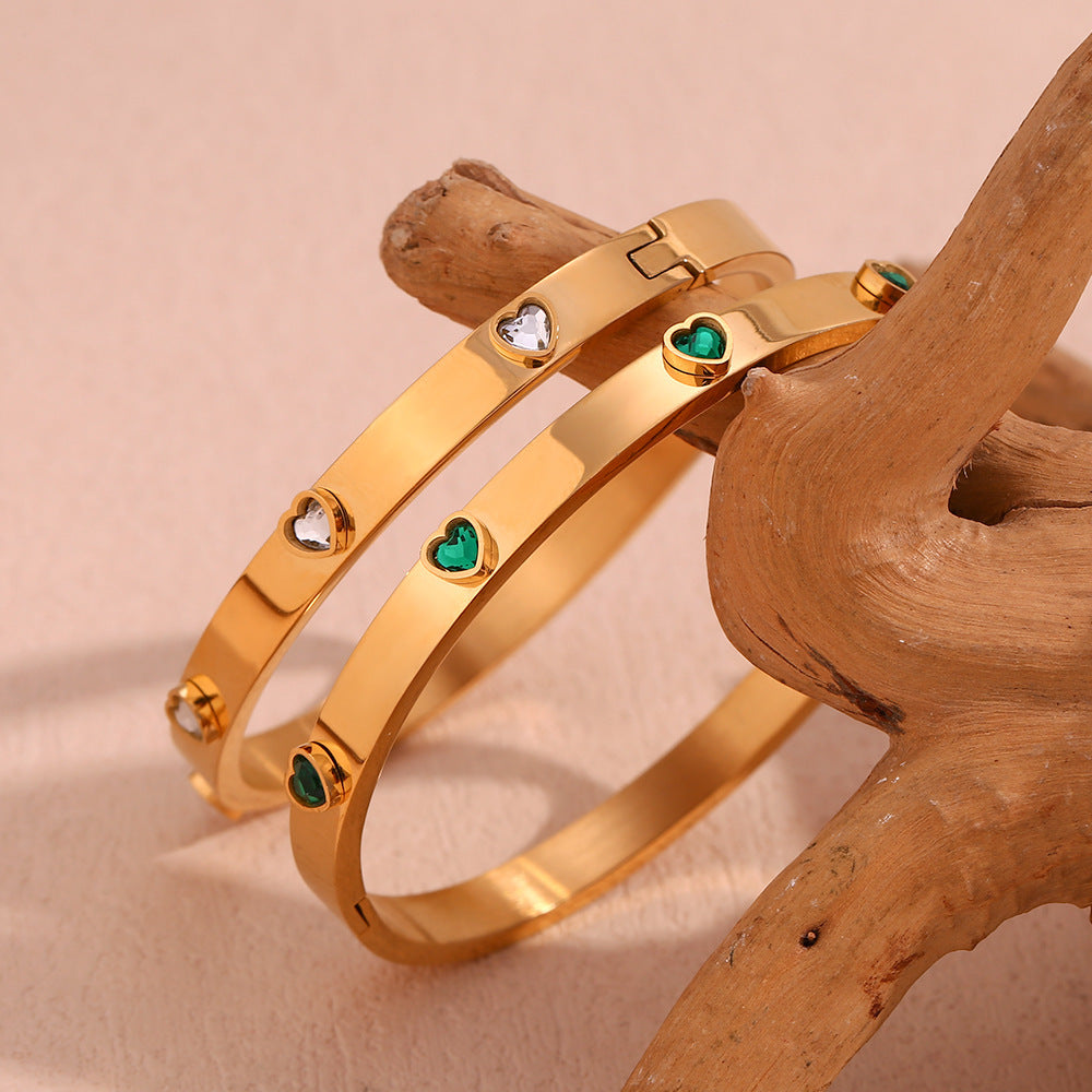 Fashion Stainless Steel Bracelet for Women – Micro-Inlaid Peach Heart Design