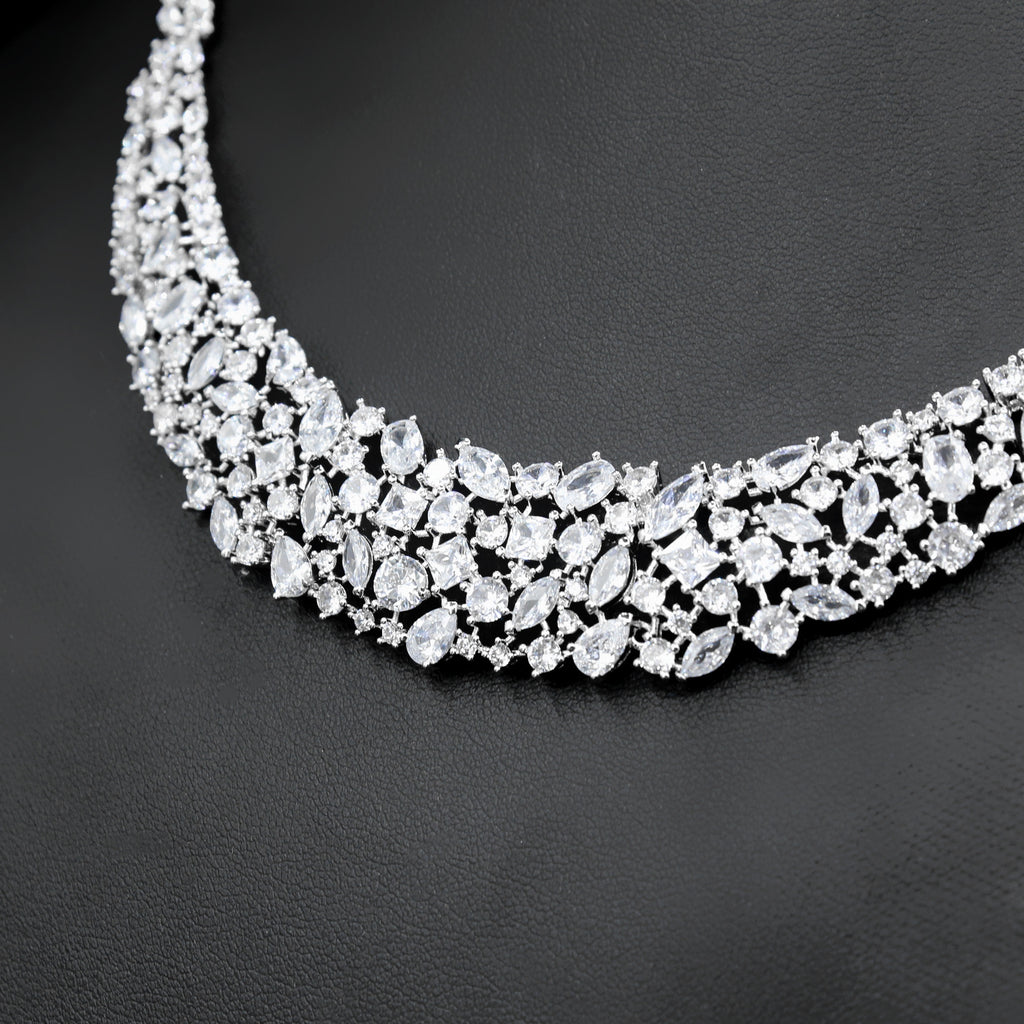 Elegant Shimmer Zircon Necklace & Earring Set – Women’s Fashion Jewelry