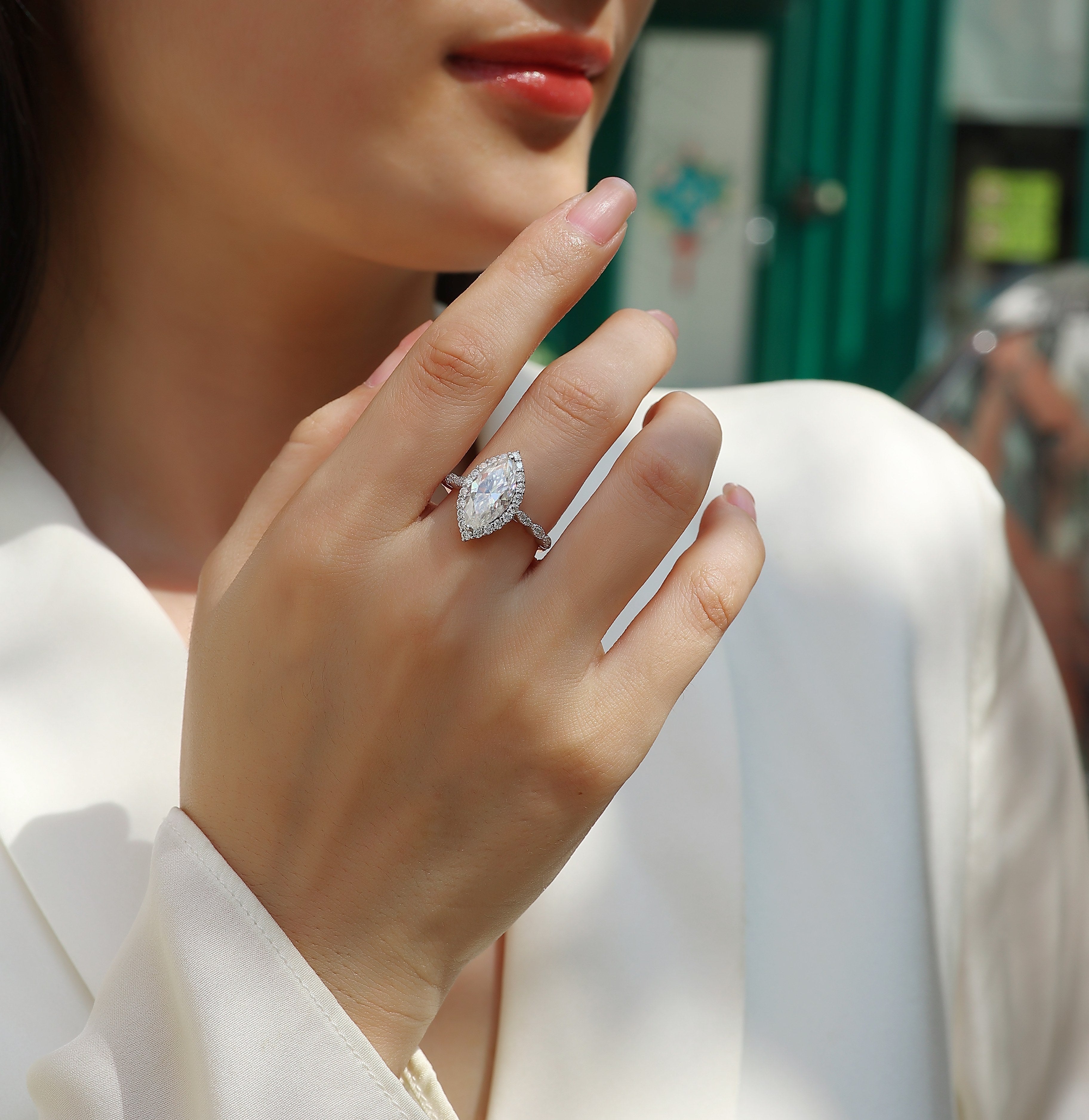 The Realm of Delight Women’s Moissanite Ring – S925 Sterling Silver with Platinum-Plated Diamonds, Elegant Fashion Jewellery