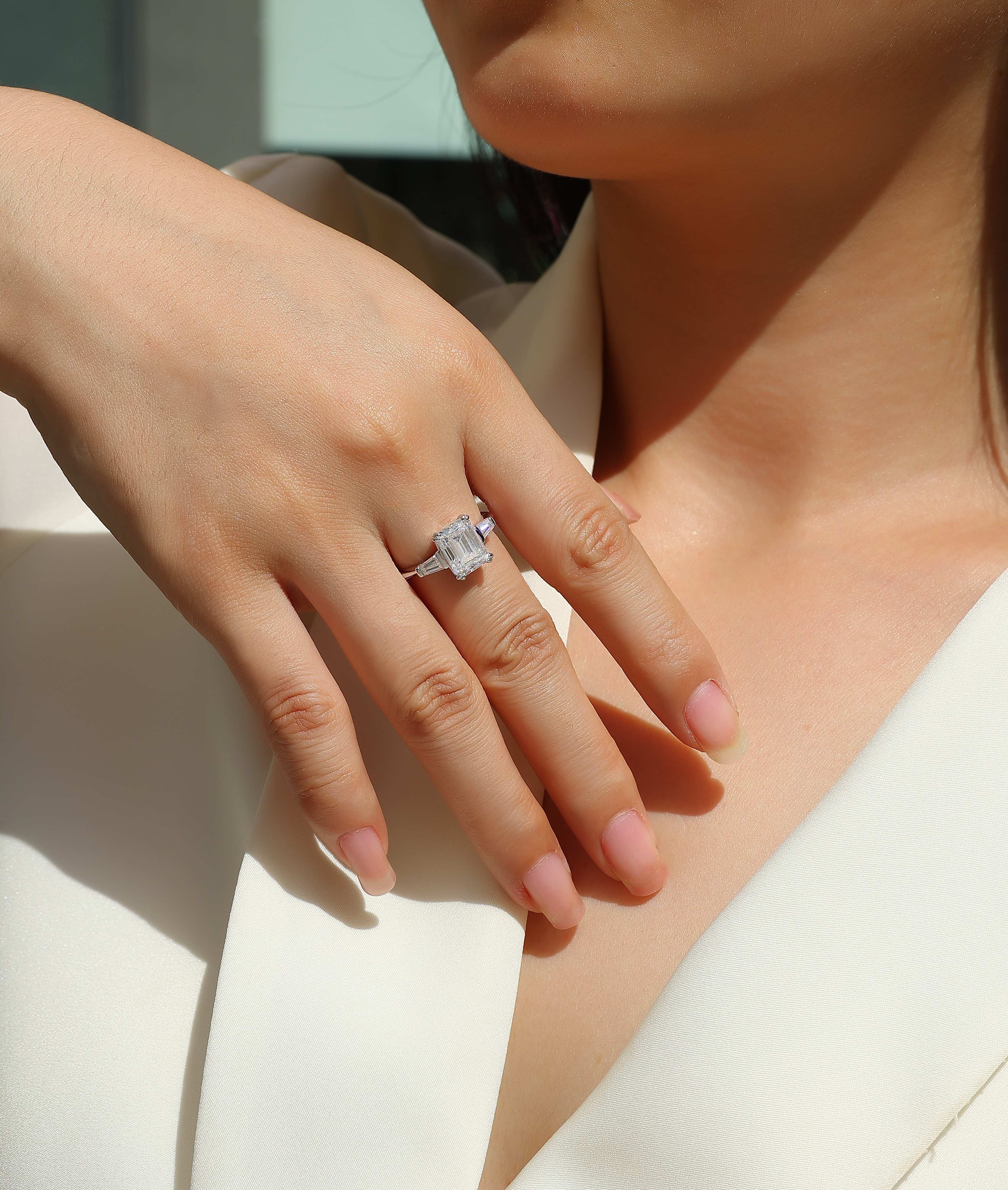 Starry Sky Mirror Women’s Moissanite Ring – S925 Sterling Silver with Platinum-Plated Diamonds, Elegant Fashion Jewellery