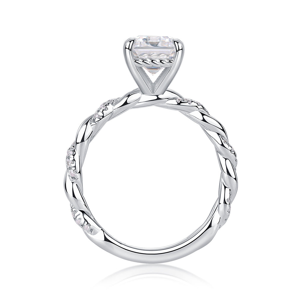 Chasing Light Women’s Moissanite Ring – S925 Sterling Silver with Platinum-Plated Diamonds, Elegant Fashion Jewellery