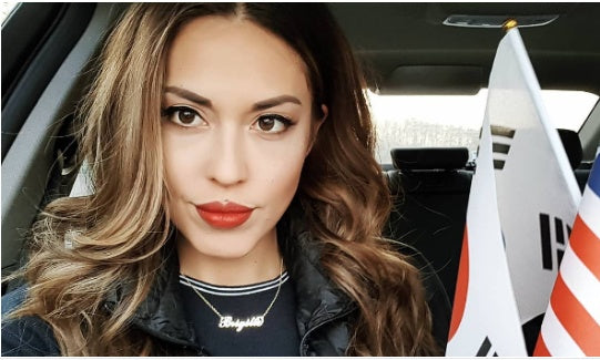 Personalized Titanium Steel Name Necklace – Custom Engraved Pendant for Women