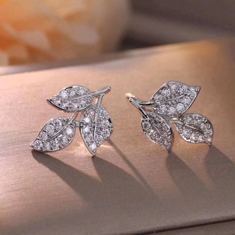 Elegant Leaf Earrings for Women – High-End Birthday Gift Jewellery