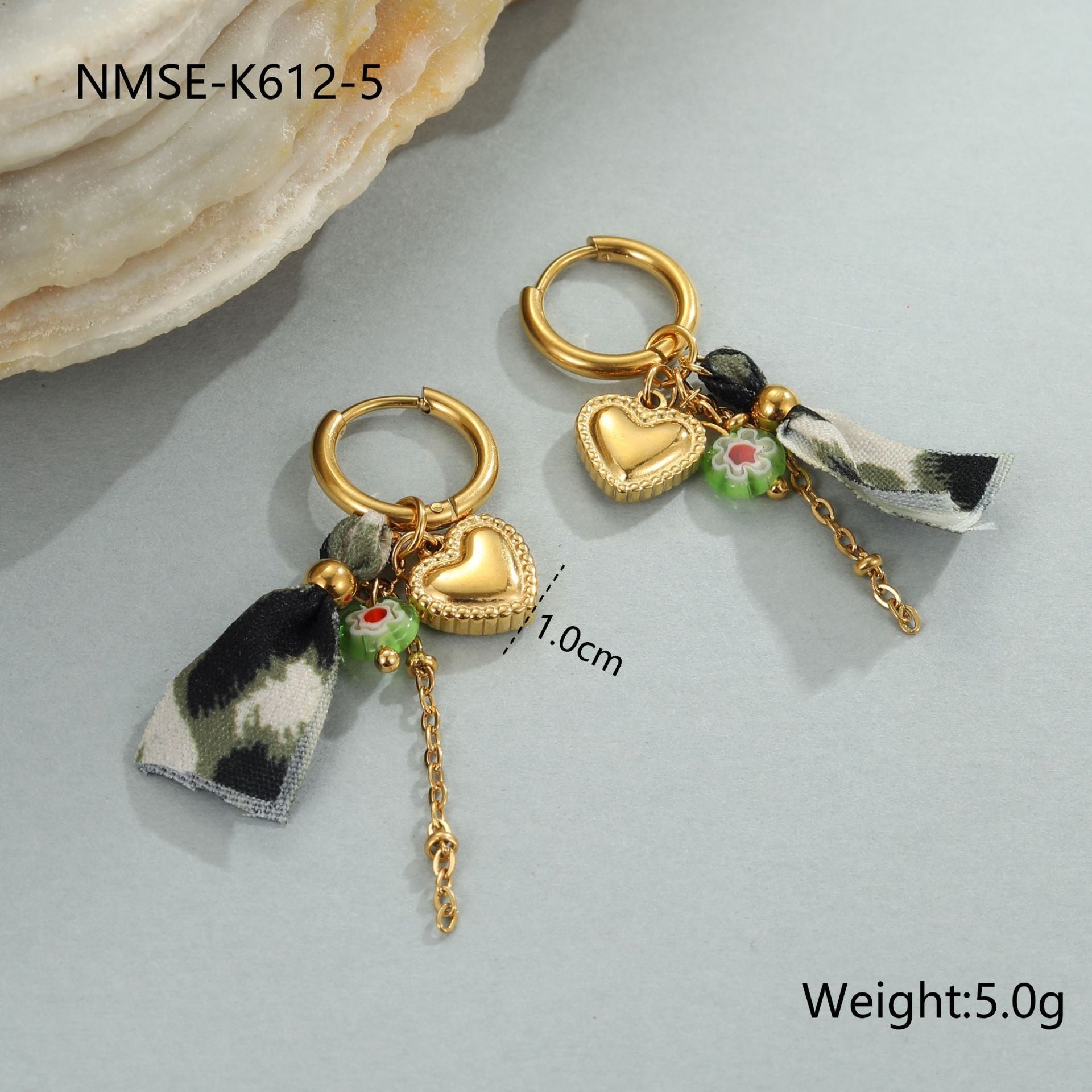 Women’s Leopard Print Pendant Necklace – Sun & Heart Stainless Steel Design