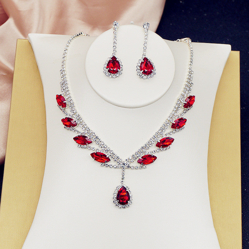 Luxury Crystal Necklace Set for Women – Elegant Party Jewellery