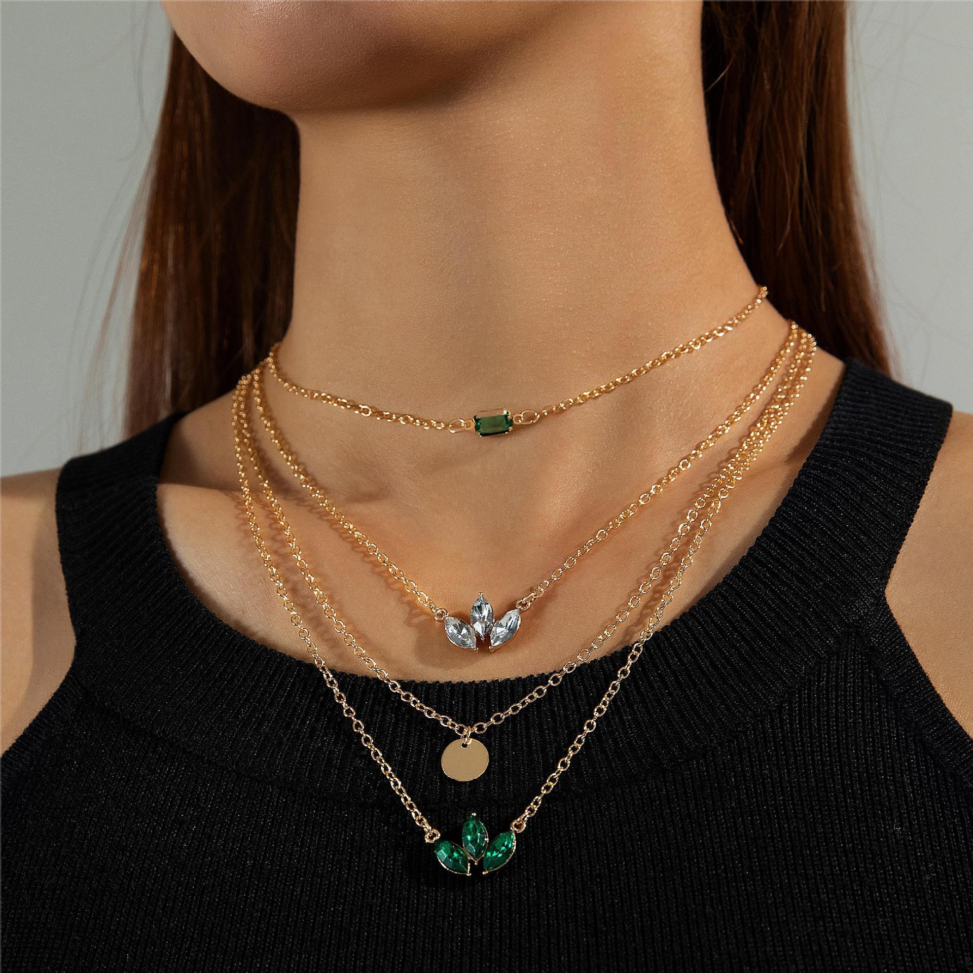 Women’s Multi-Layer Jade-Inspired Necklace – Elegant Temperament Fashion Jewellery