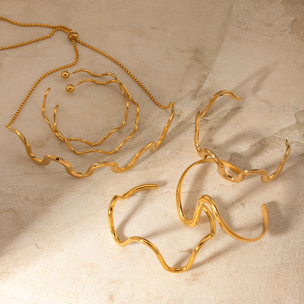 18K Gold Plated Stainless Steel Wave Pull-Out Necklace