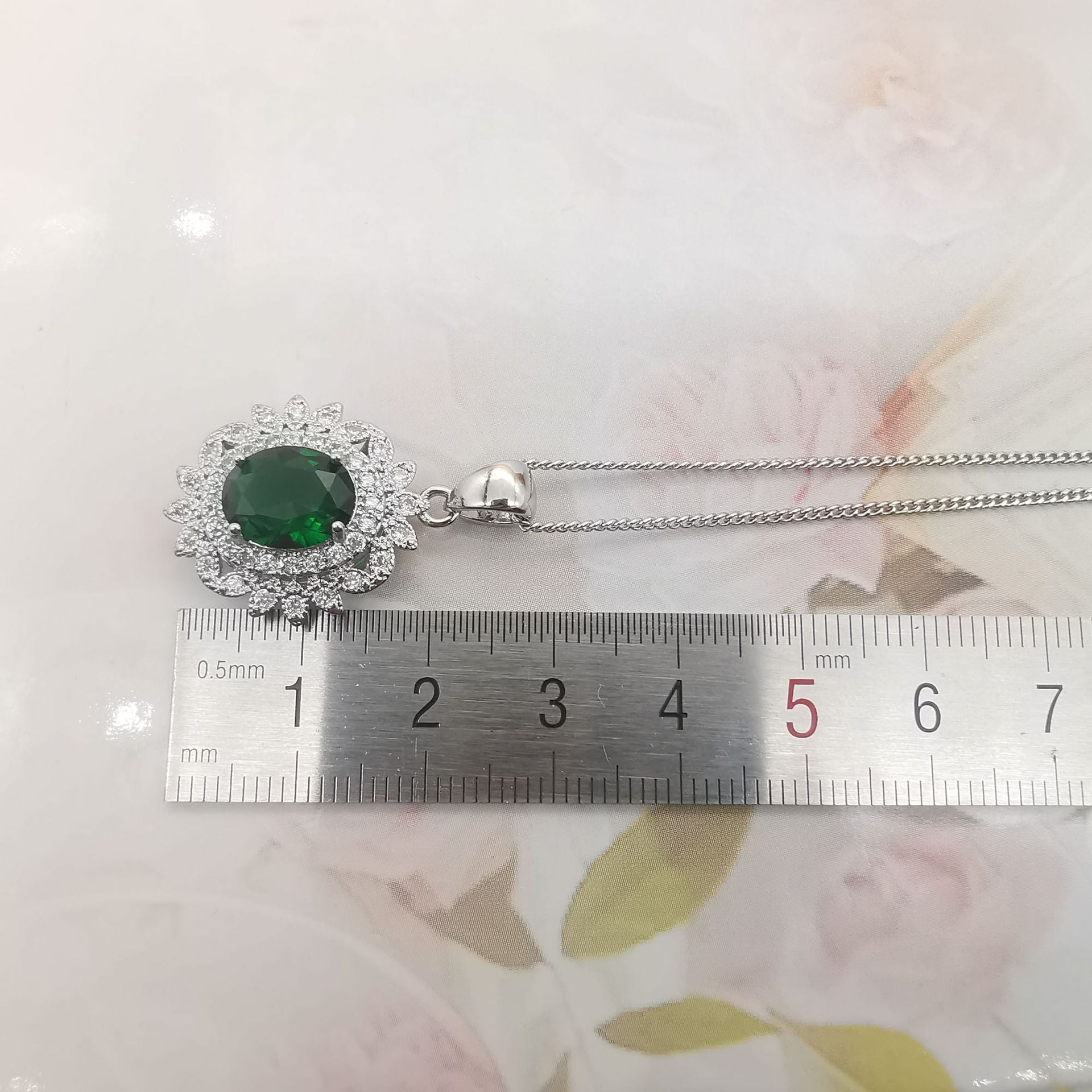 Four-Piece Women’s Garnet Red Jewellery Set – Necklace, Earrings, Bracelet & Ring