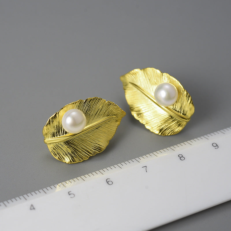 Sterling Silver Leaf Pearl Earrings – Elegant Nature-Inspired Jewelry