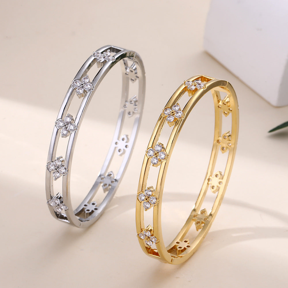Elegant Hollow Bracelet for Women – European & American Minimalist Design