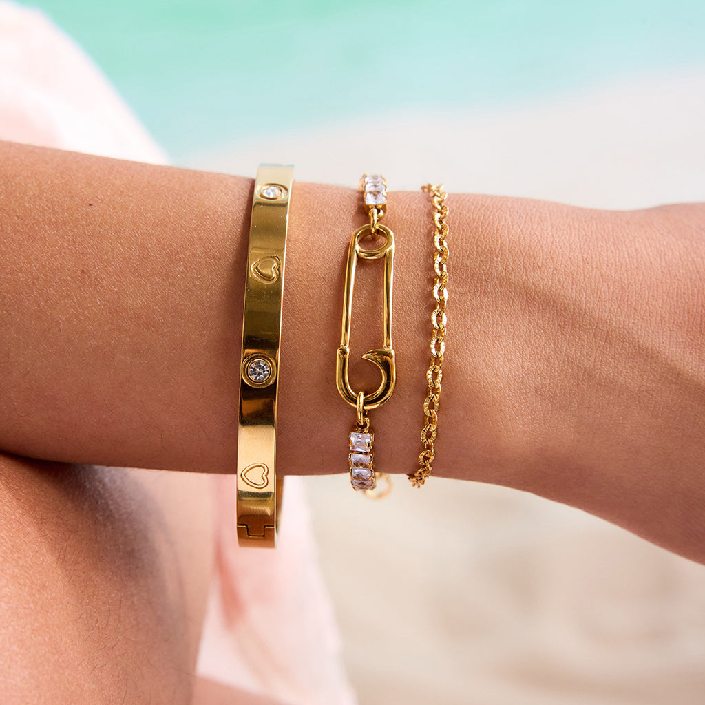 Stainless Steel Zircon Bracelet – Elegant Women’s Accessory