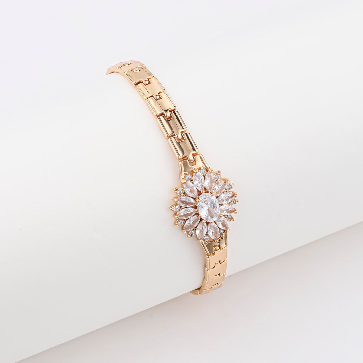 Women’s 18K Gold-Plated Bracelet – Butterfly and Clover Copper Design