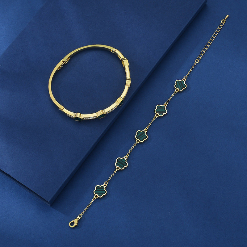 Five-Petal Flower Lace Bracelet Two-Piece Set – Elegant Women’s Jewellery