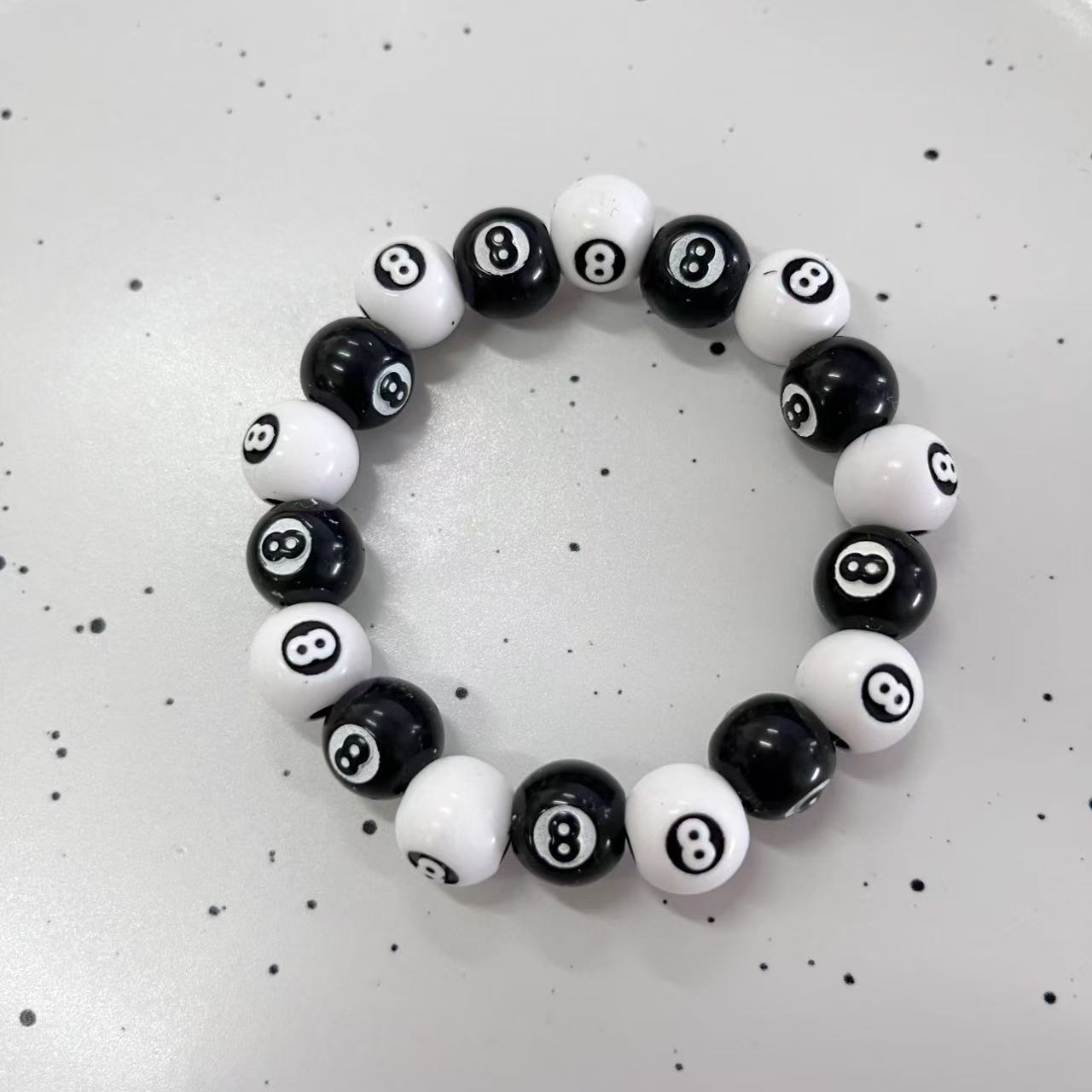 Women’s Pearl Beaded Bracelet – Elastic String Design